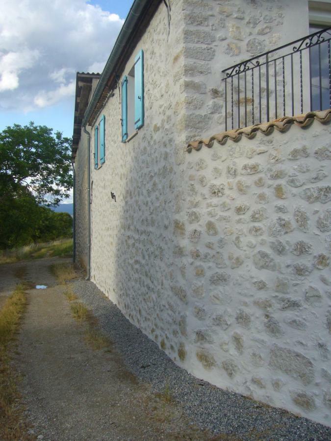 Maison De Campagne Aux Deux Oliviers Ribiers Exterior foto